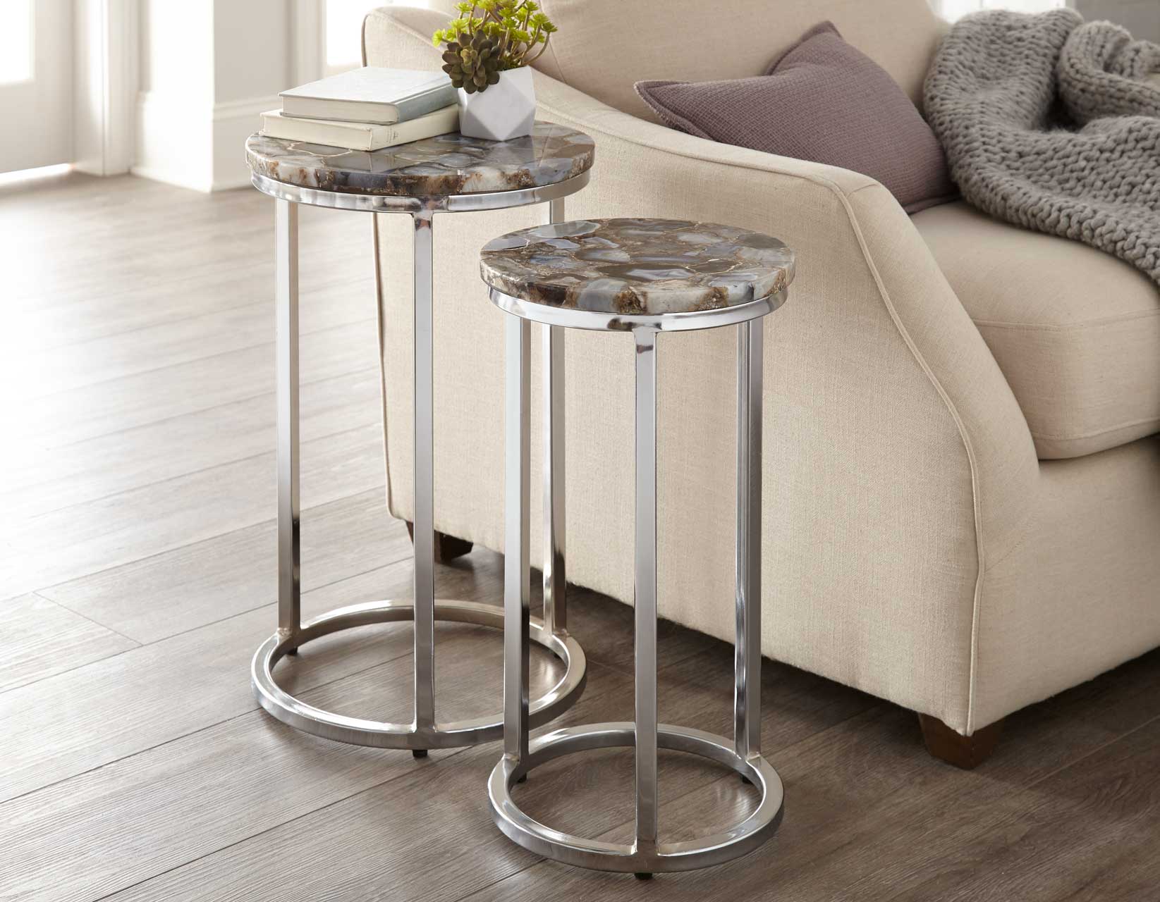 Jovana Round End Table