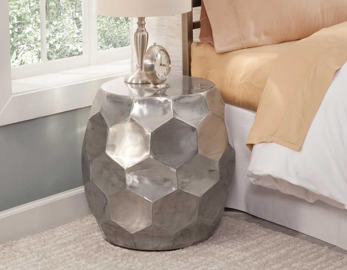 Stomp Round End Table, Nickel